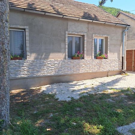 Balcsi1 Daire Balatonfůzfő Dış mekan fotoğraf